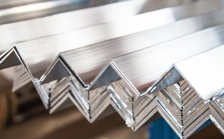 Aluminium Angle